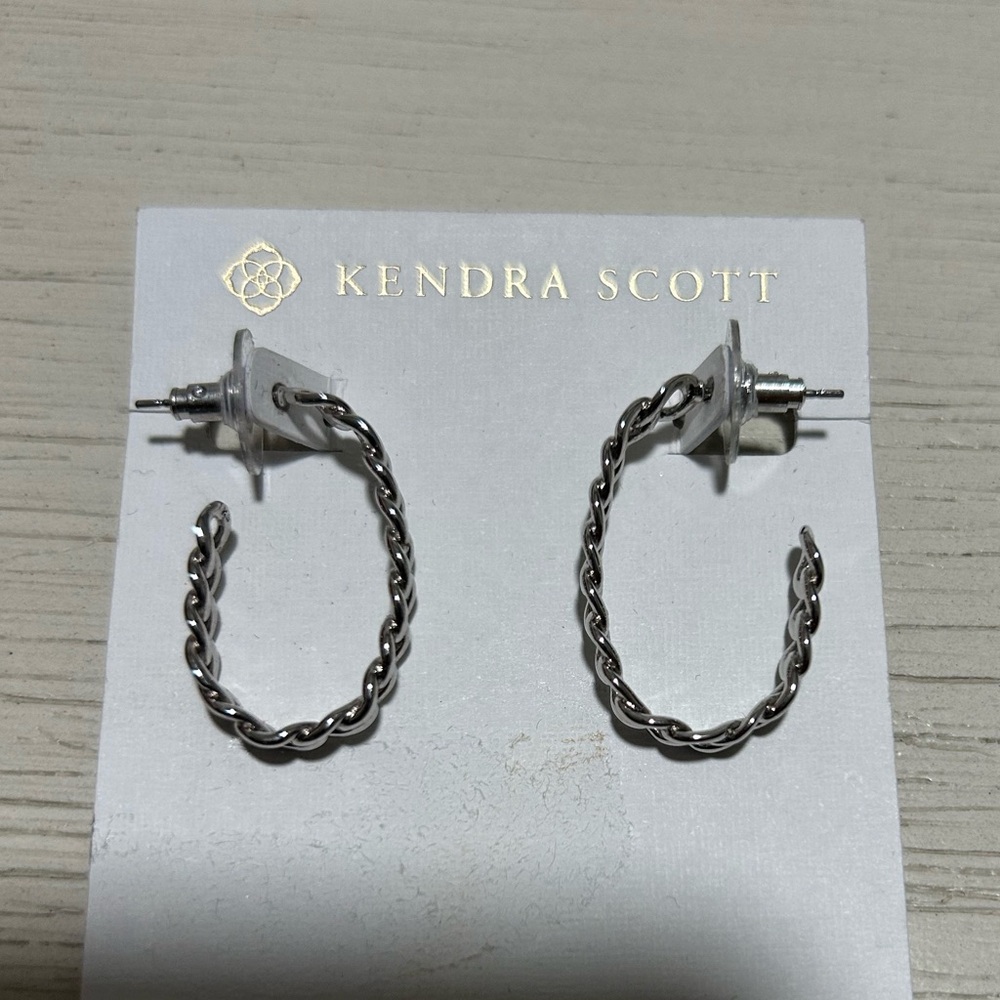 Kendra Scott Grier Twisted Silver Hoop Earrings